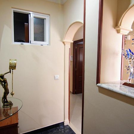 Apartamento Serafin De La Caleta Cadiz Luaran gambar
