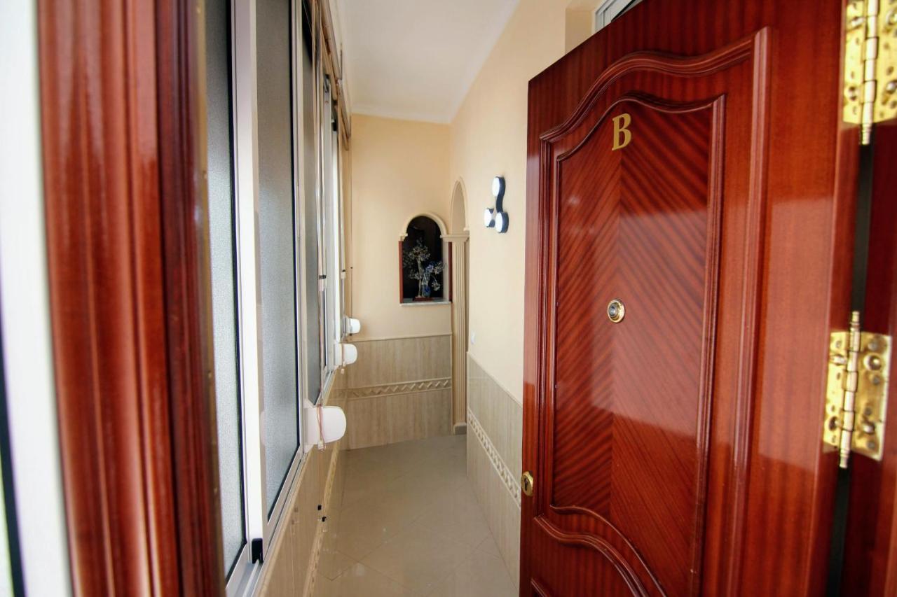 Apartamento Serafin De La Caleta Cadiz Luaran gambar